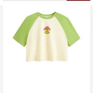 WOMEN'S CACTUS PRINT GREEN FROG MUSHROOM
CROP TOP SHORT SLEEVE
GRAPHIC MEDIUM